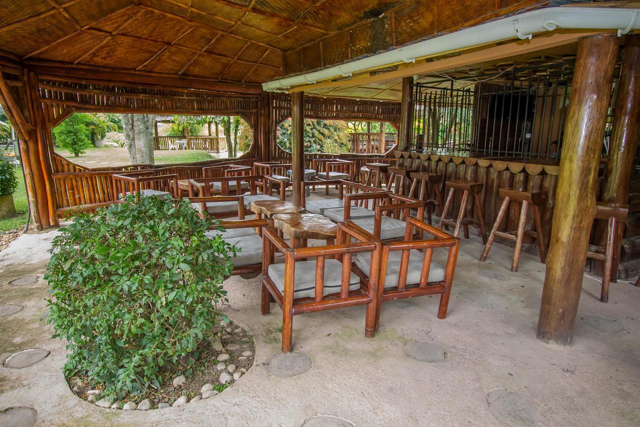 Tuzza Hotel Bushenyi Kültér fotó