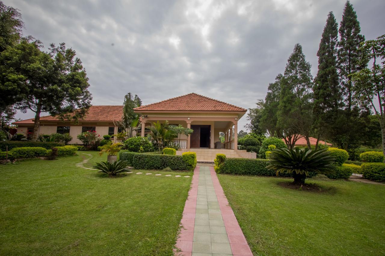 Tuzza Hotel Bushenyi Kültér fotó